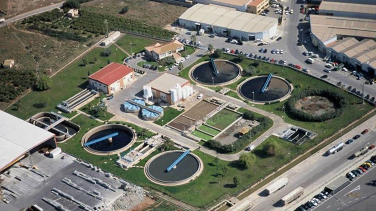 Foto aérea de las instalaciones de la depuradora mancomunada, que da servicio a Onda, Betxí, Vila-real y les Alqueries (EDAR OBVA).