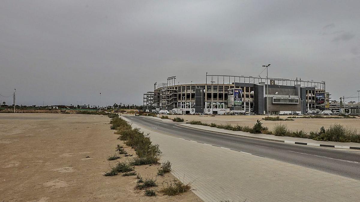 El entorno del campo de fútbol del Martínez Valero, en Elche, es una de las zonas elegidas