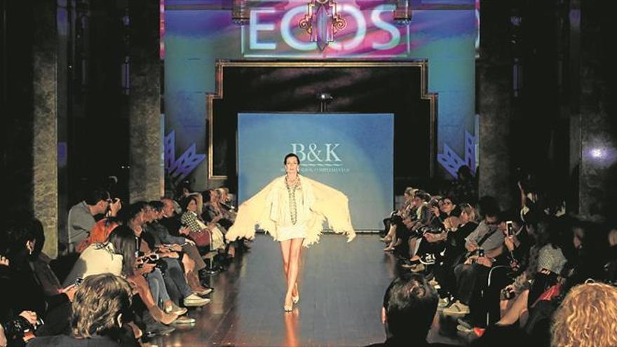 El desfile de Ecos se traslada a la Maestranza