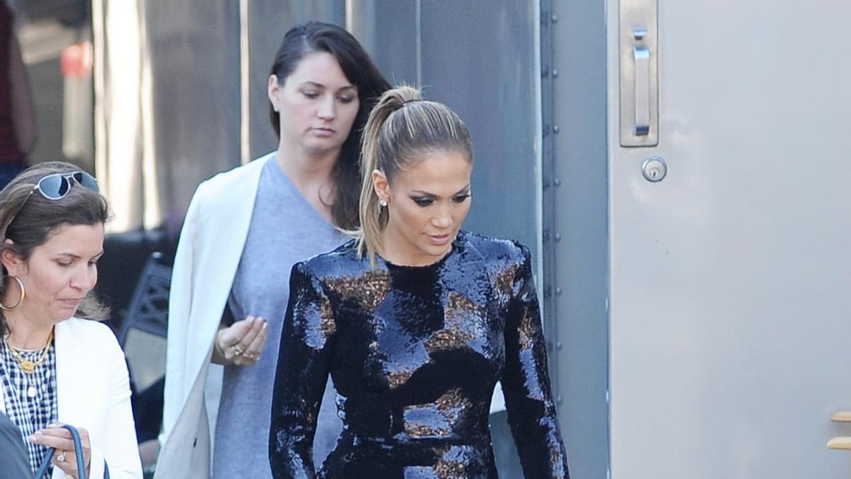 El look 'total black' de JLo para American Idol