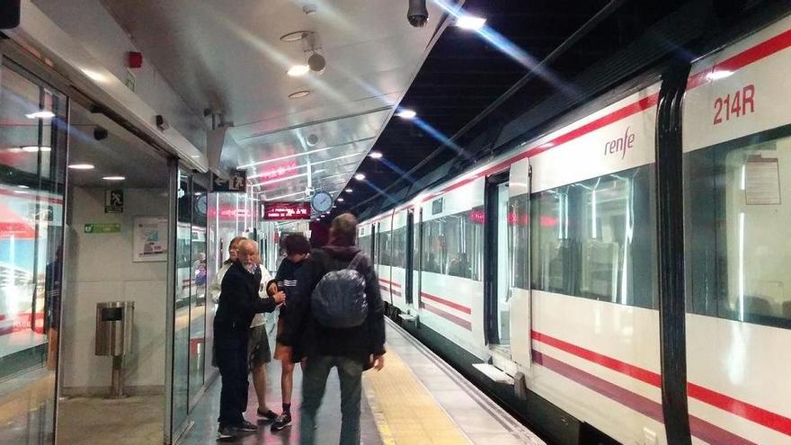 Renfe incrementa desde el lunes la oferta a primera hora en el Cercanías de Álora