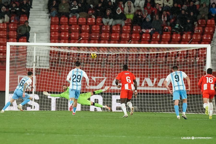 LaLiga Hypermotion | Fotos del partido entre UD Almería - Málaga CF