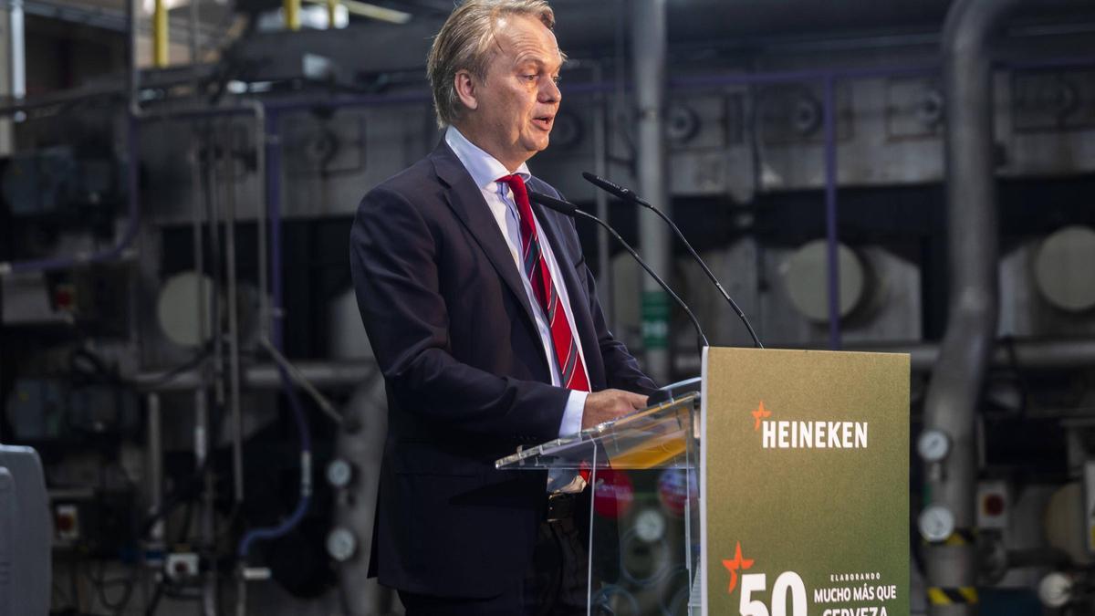 El presidente ejecutivo de Heineken España, Etienne Strijp, durante el 50 aniversario de la planta de Quart.