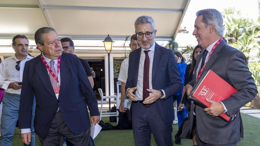 La izquierda agita el apoyo del empresariado a la financiación para presionar al Consell