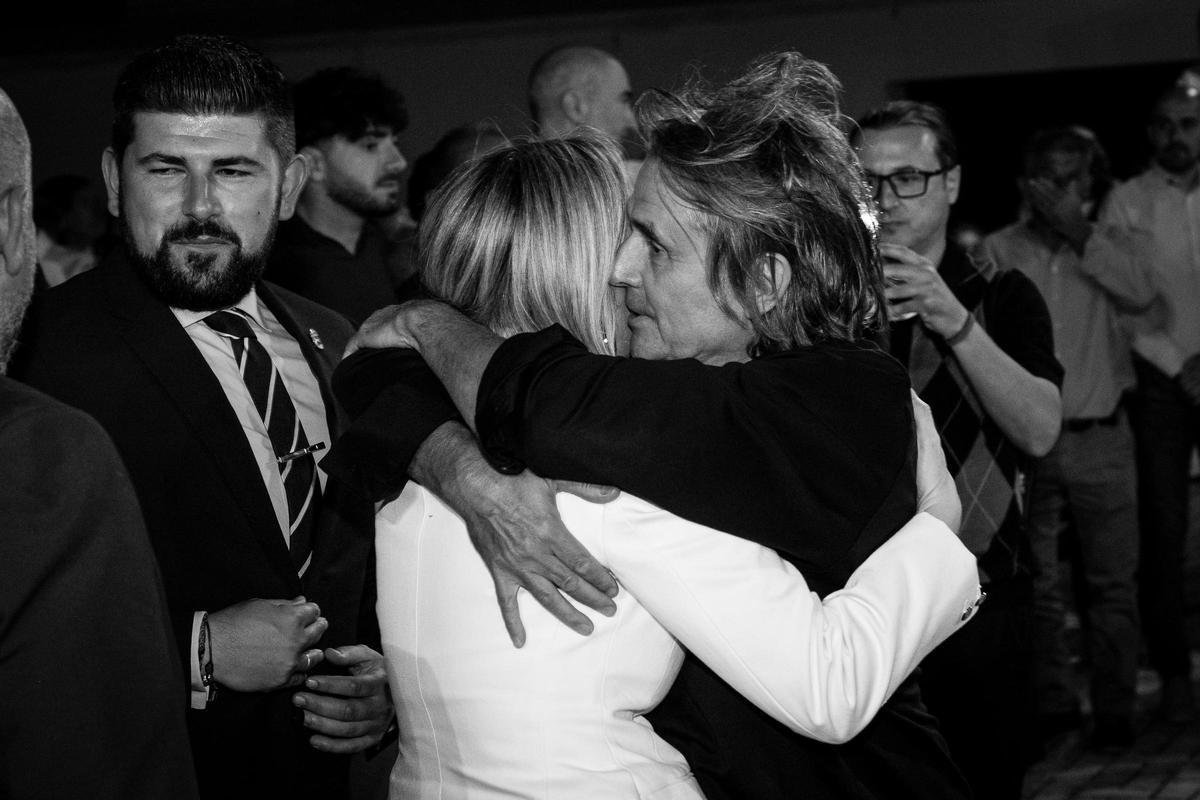 Fotogalería | Las imágenes del acto institucional en Medellín con María Guardiola y Nacho Cano