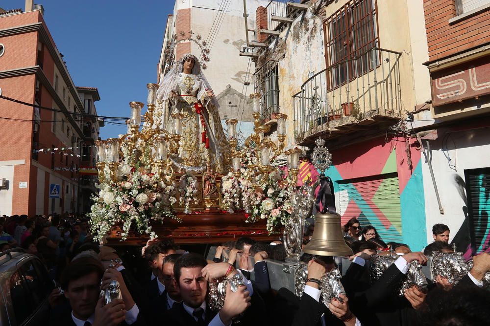 La Victoria renueva sus votos con el Rocío en Pentecostés