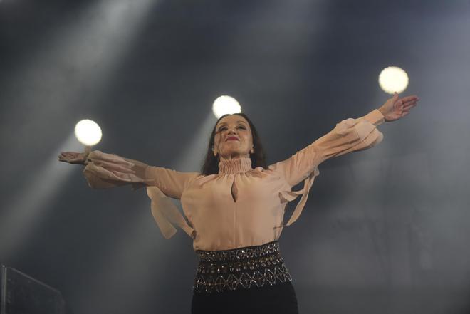 Accidentado concierto de Luz Casal para abrir las fiestas de María Pita en A Coruña