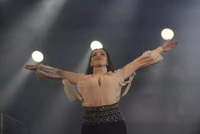 Accidentado concierto de Luz Casal para abrir las fiestas de María Pita en A Coruña