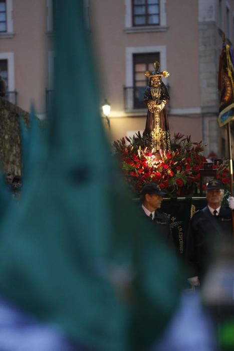 Procesión del Jesús Cautivo en la Semana Santa de Avilés