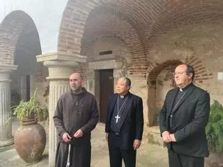 Así es el tour del Nuncio del Papa en Cáceres: visita el convento más pequeño del mundo