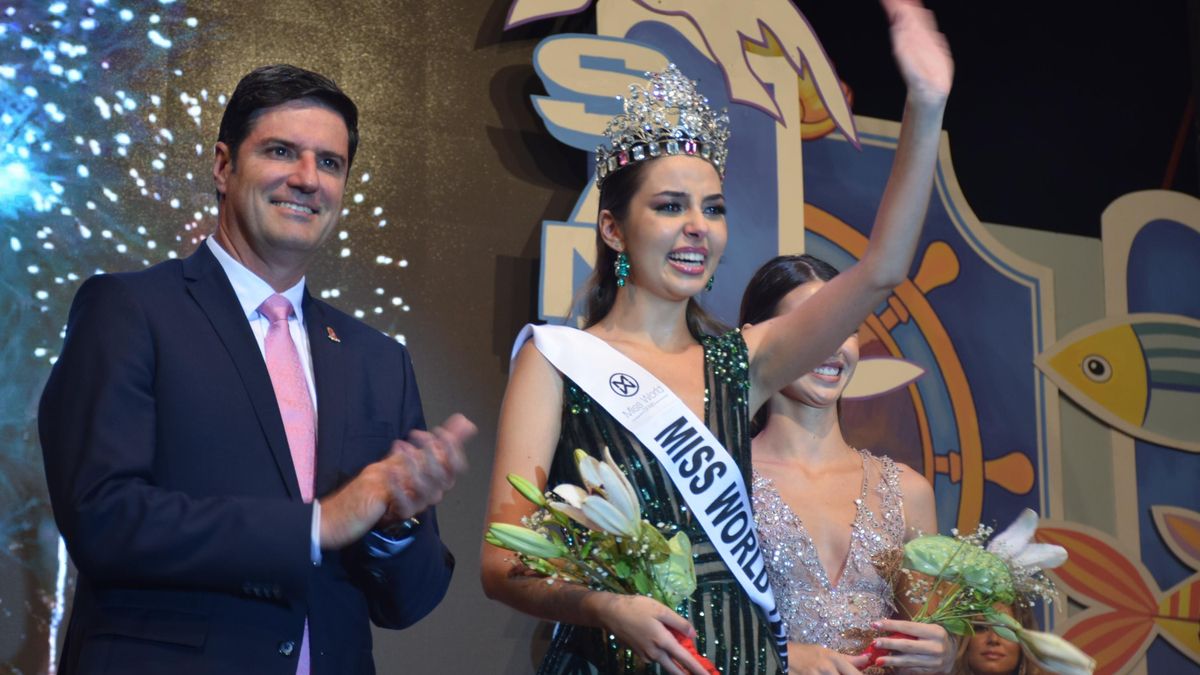Corina Mzrazek and José Carlos Rodríguez elected Miss World Tenerife and Mister Internacional Tenerife 2022 Corina Mzrazek and José Carlos Rodríguez elected Miss World Tenerife and Mister Internacional Tenerife 2022
