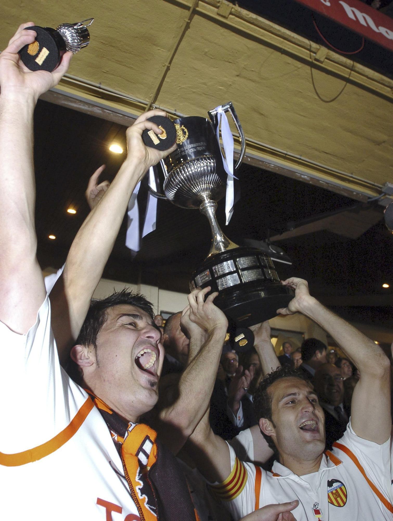 Rubén Baraja. Un jugador de leyenda que regresa al Valencia como entrenador