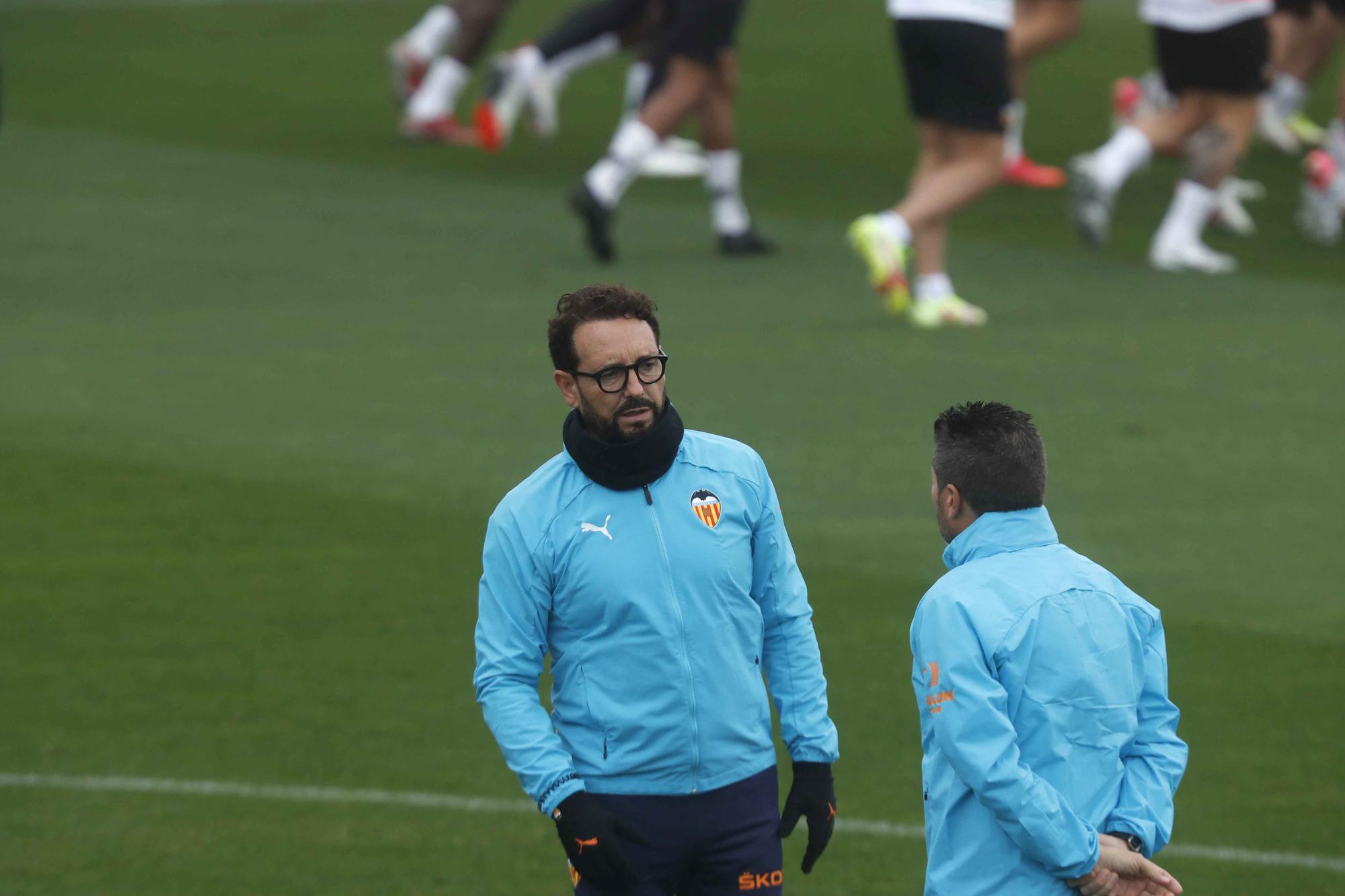 Última sesión antes del partido frente a la Real Sociedad para el Valencia