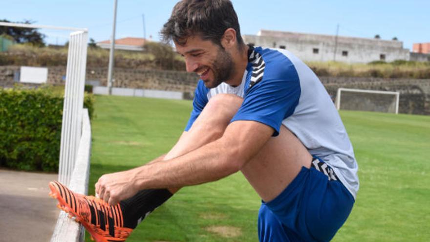 Aitor Sanz, antes de iniciar la sesión de entrenamiento en solitario en la Ciudad Deportiva.