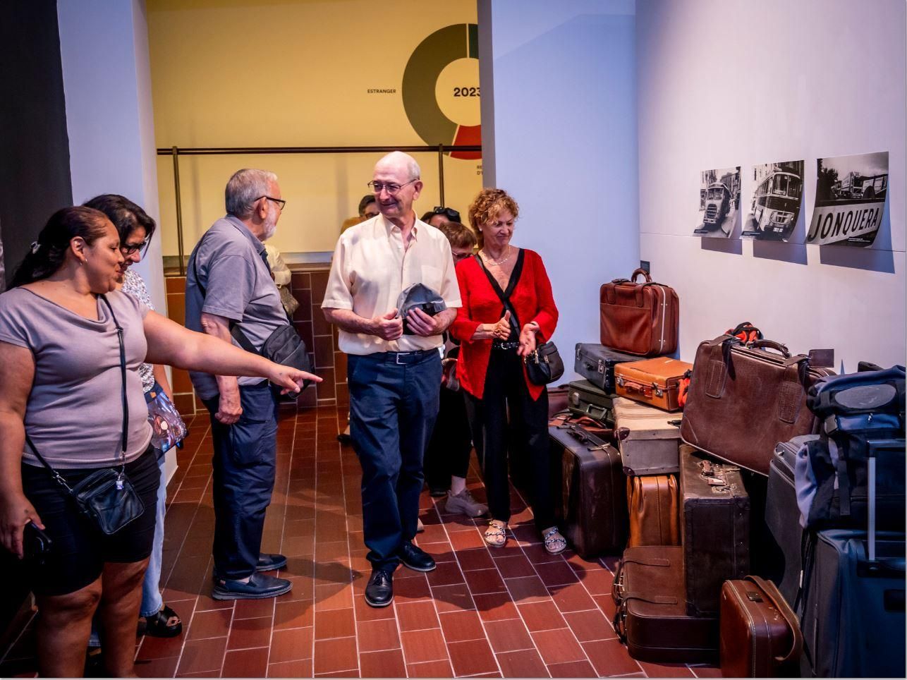 Visitants a l&#039;exposició.