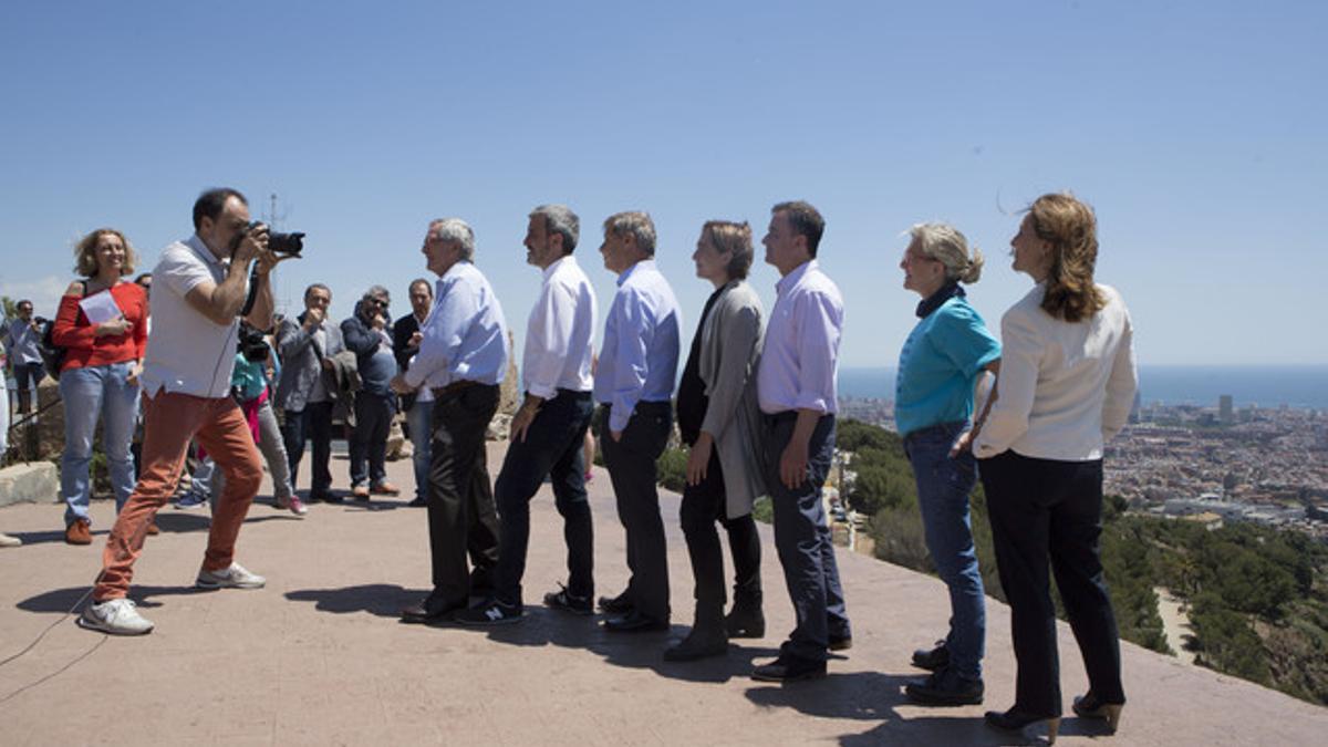 Los candidatos a la alcaldía de Barcelona durante la fotografía de final de campaña