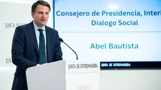 Extremadura rechaza el "pacto xenófobo" con Junts y reclama más financiación para acoger "con dignidad" a los menores migrantes