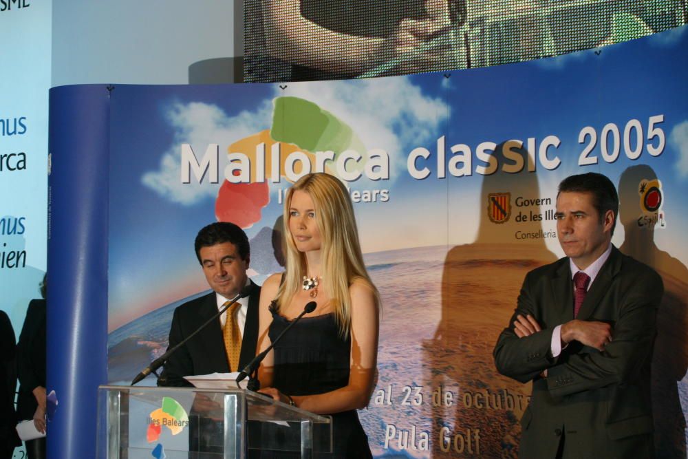 Jaume Matas, Claudia Schiffer y Joan Flaquer en el Mallorca Classic 2005