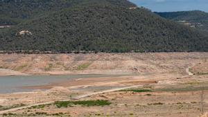 Los embalses internos de Cataluña bajan al 16,1% , a un paso de la emergencia por sequía