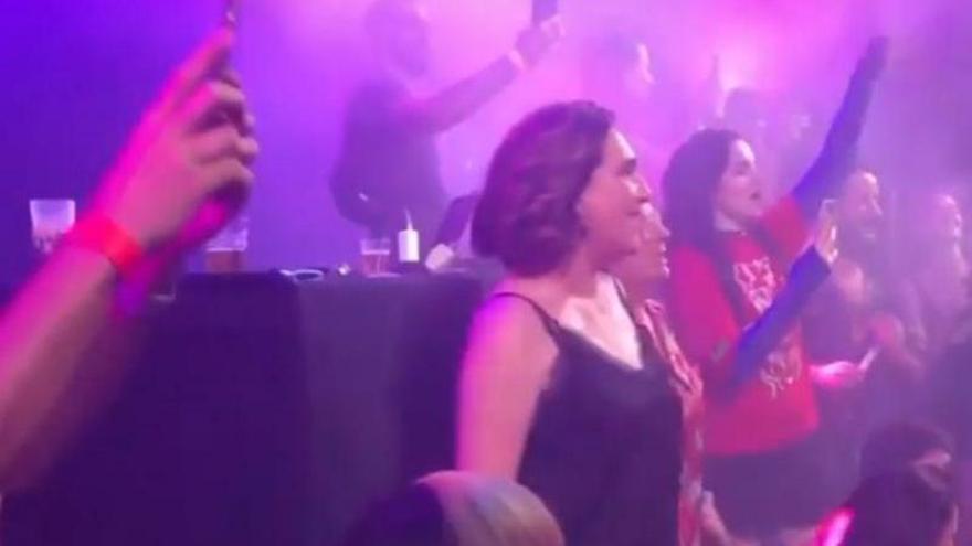 El vídeo viral de Ada Colau bailando con una famosa ex concursante de Masterchef Celebrity