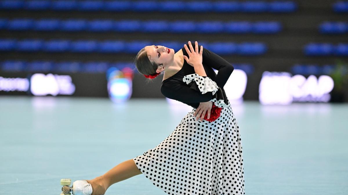 La patinadora Carlota Climent, durante la competición.