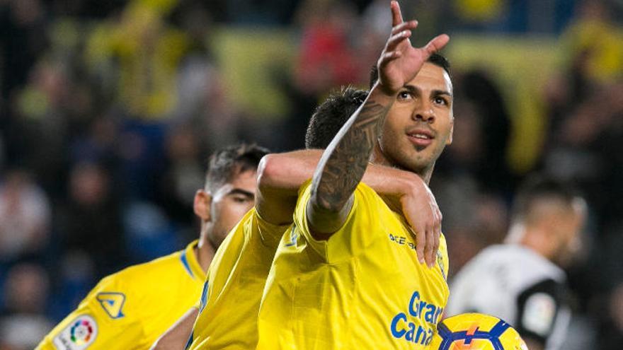 Jonathan Viera.