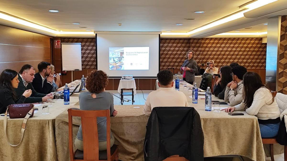 Uno de los cursos ofrecidos por la Federación Empresarial de Turismo y Hostelería de Pontevedra.