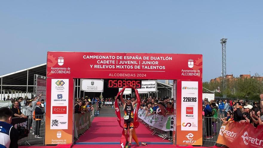 Dos campeonatos de España y cuatro medallas con sabor extremeño en el nacional de duatlón