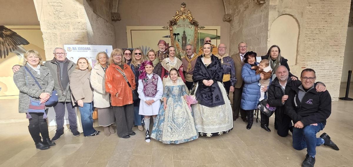 Las comisiones del Carmen reciben a Carmen (y la corte)