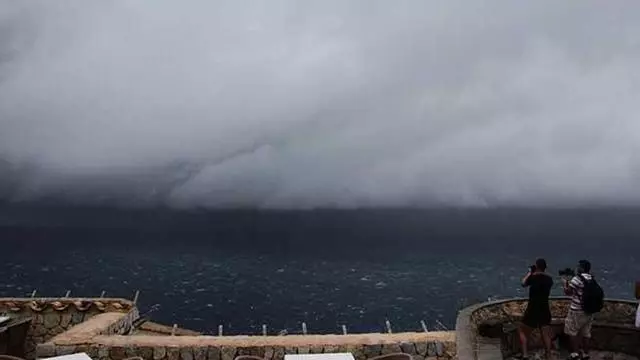 VÍDEO | Mallorca, en alerta naranja: el cambio de tiempo dejará lluvias intensas, tormentas y fuertes rachas de viento en la isla