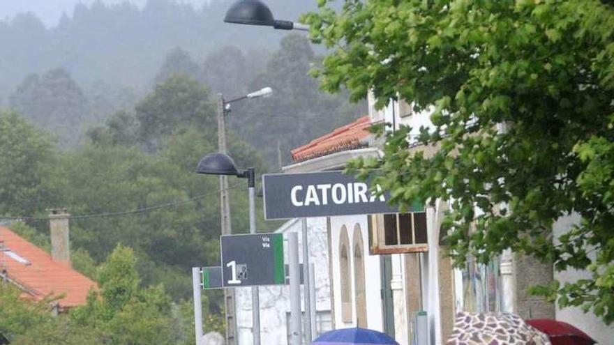 La estación de Catoira, una de las que van a ser reformadas. // Parga