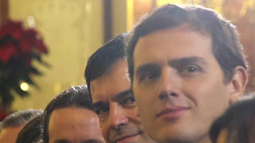 Iglesias, Herzog y Rivera, ayer, en el Congreso.