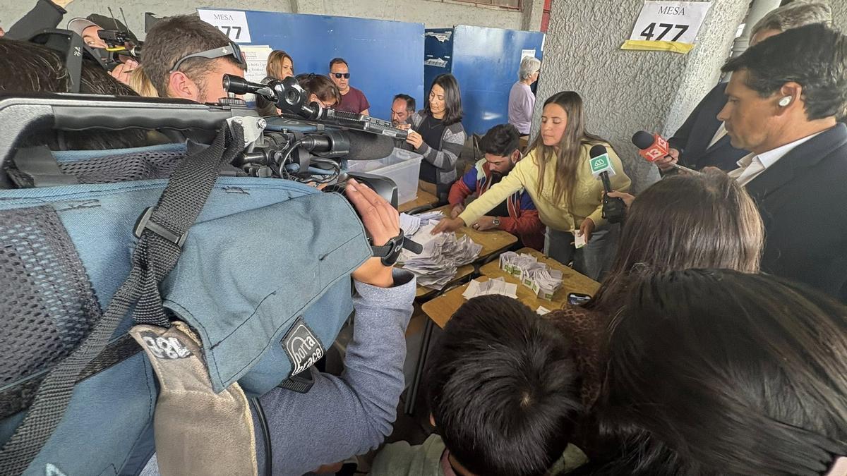 Las elecciones en Chile, vistas por Carlos Ortiz