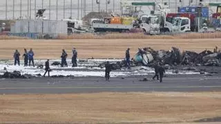 El avión de la Guardia Costera del accidente de Tokio no tenía permiso para estar en la pista
