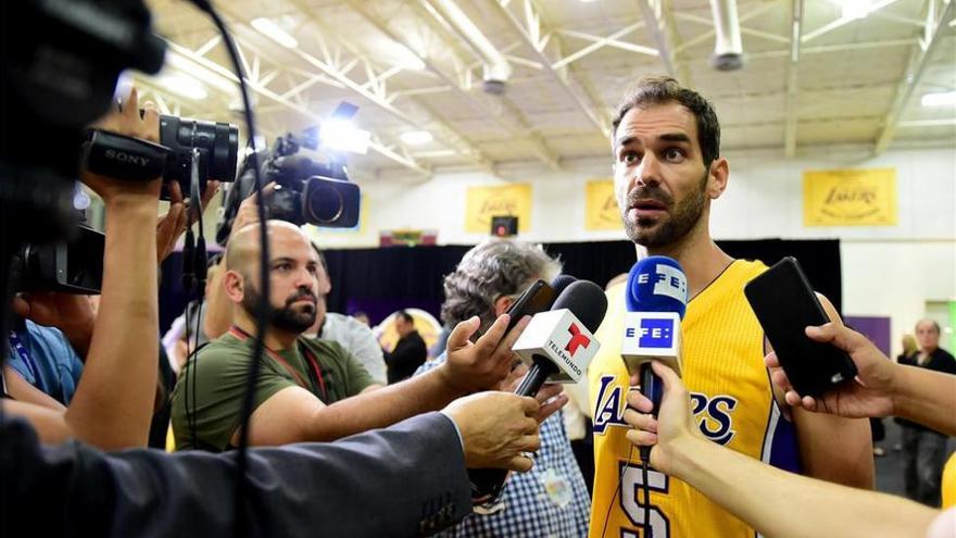 José Manuel Calderón: &quot;Llegar a los Lakers es un reto importante para mí&quot;