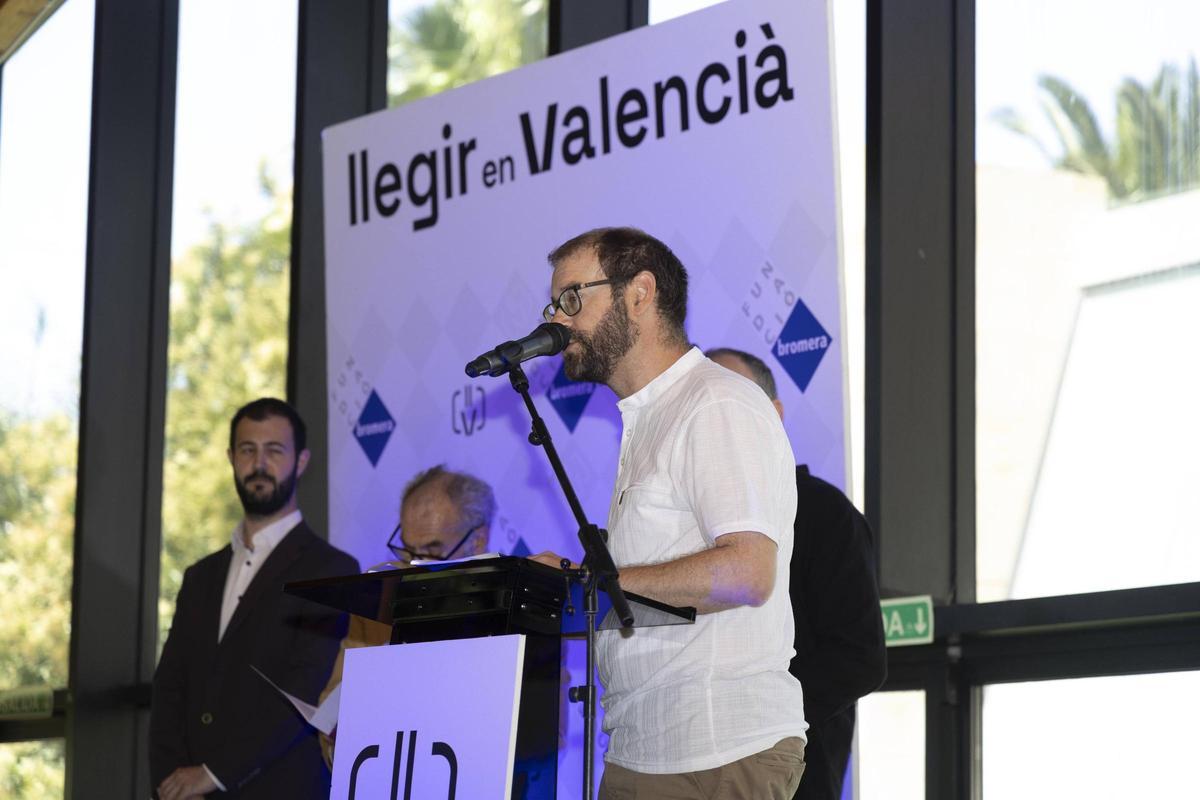 Presentació de la campanya "Llegir en valencià", que arranca el 21 de juny en Levante-EMV