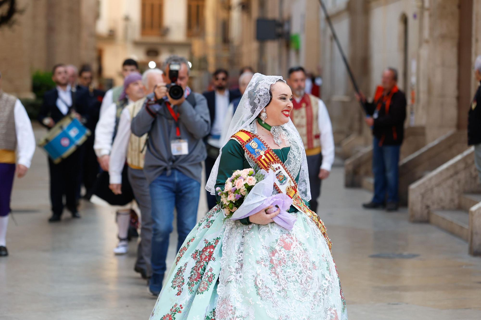 Búscate en el primer día de la Ofrenda en la calle San Vicente entre las 17:00 y las 18:00