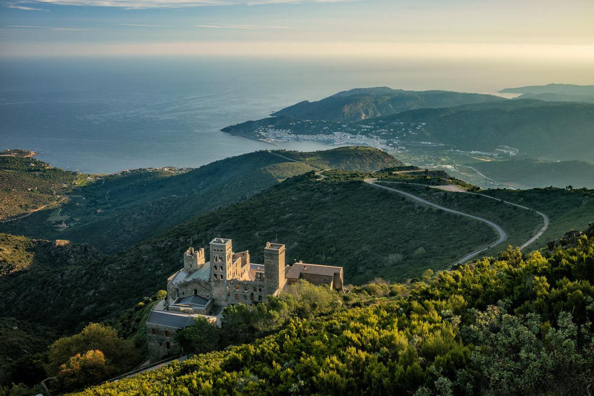 El mític monestir benedictí de Sant Pere de Roda.