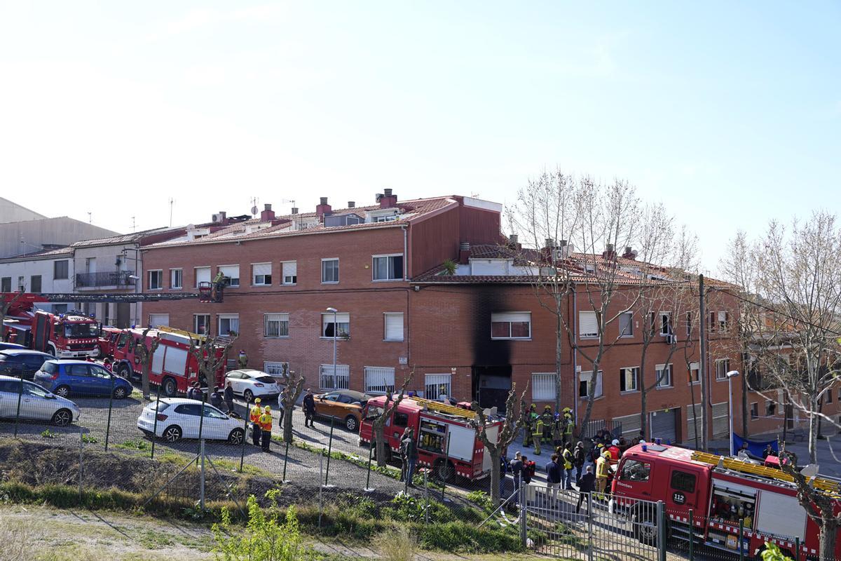 Tres muertos en el incendio de un edificio en Rubí