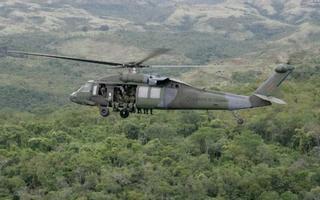 Mueren 9 militares en un accidente aéreo en Colombia