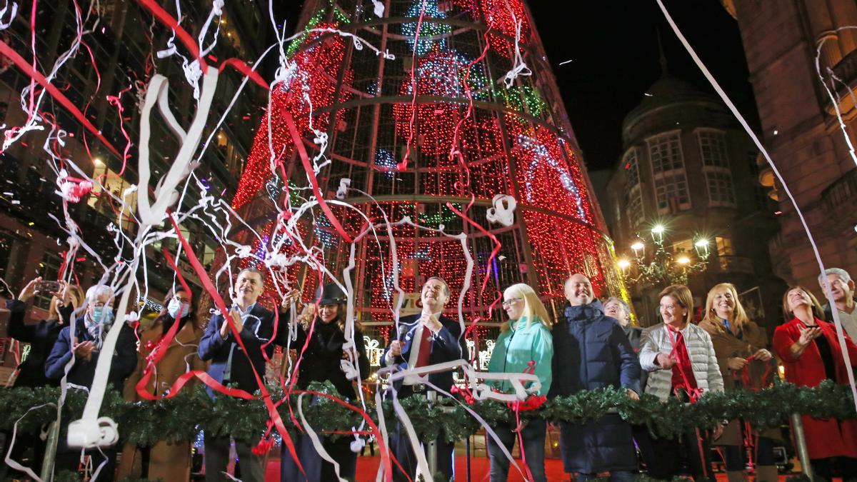 Un instante del encendido del Árbol de Navidad de Vigo del año pasado