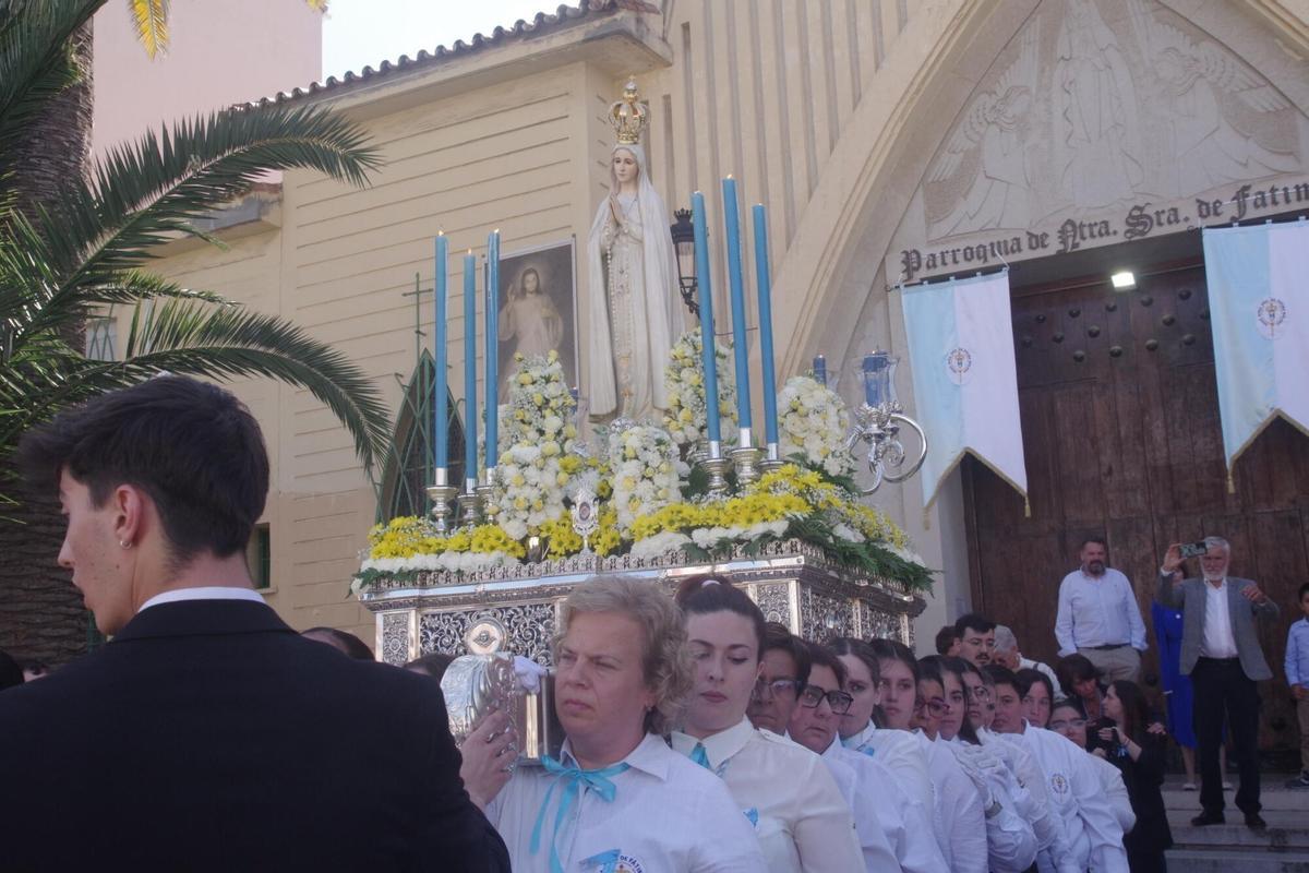 Procesión de la Virgen de Fátima por el barrio de la Trinidad, el domingo 11 de mayo de 2025