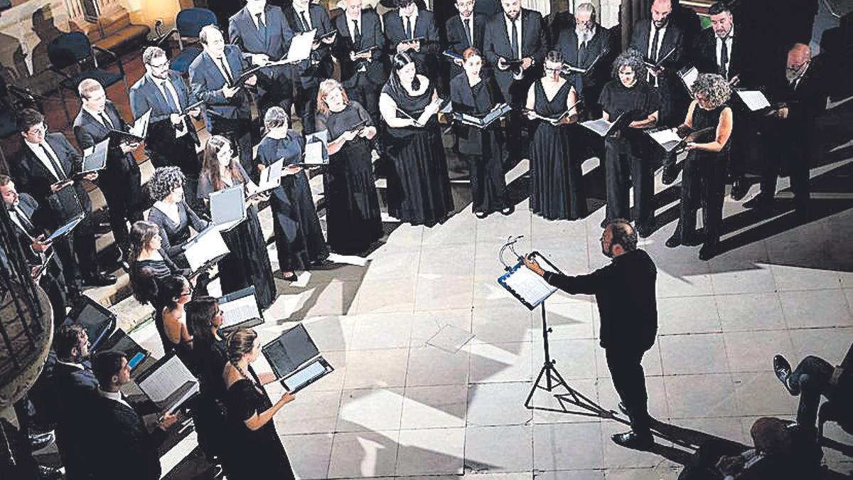 El coro mixto "El León de Oro".