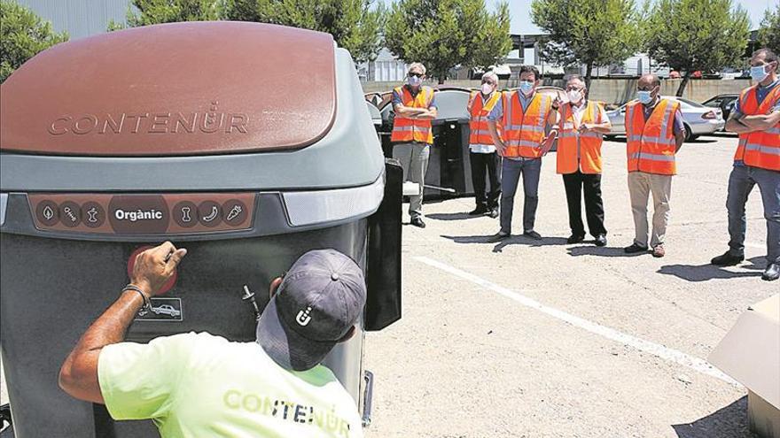 Llegan a Castelló los primeros 300 contenedores para basura orgánica