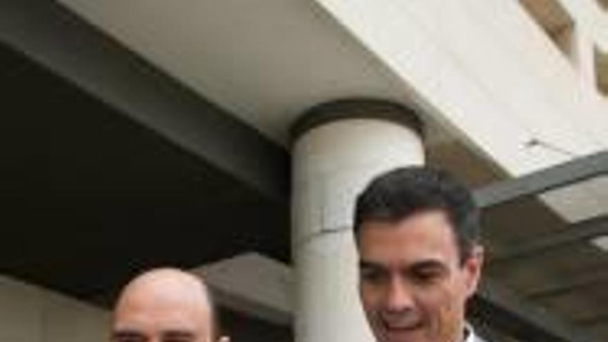 Pedro Sánchez «agita» la estabilidad del PSPV