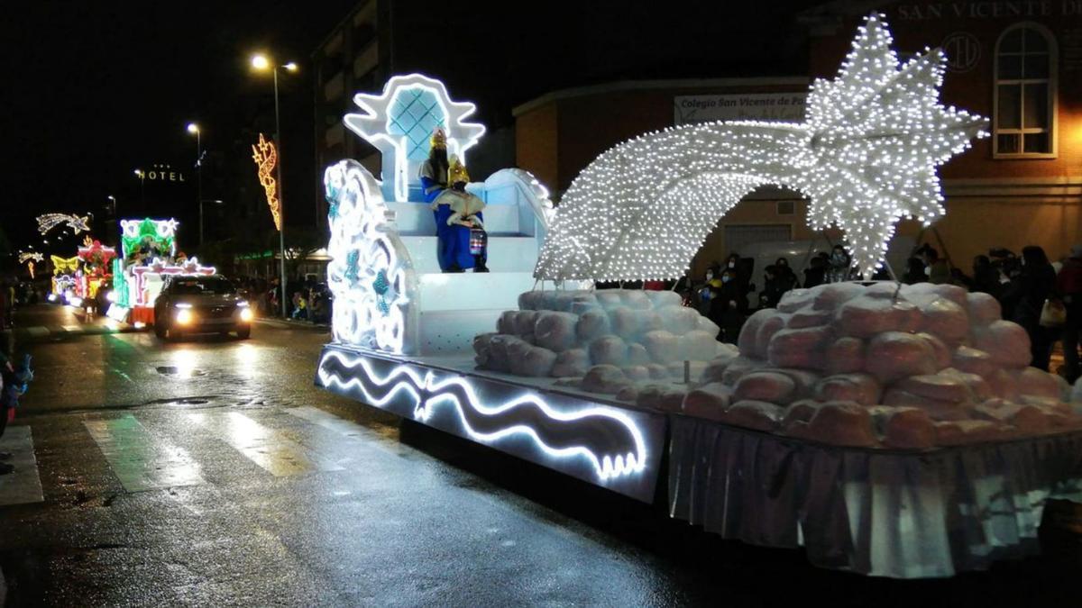 Cabalgata de los Reyes Magos en la ciudad de Benavente. | Cedida