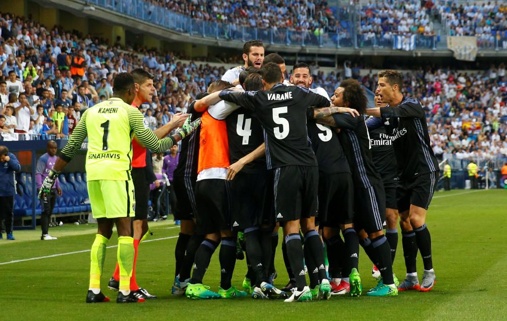 El Reial Madrid guanya la Lliga a Màlaga (0-2)