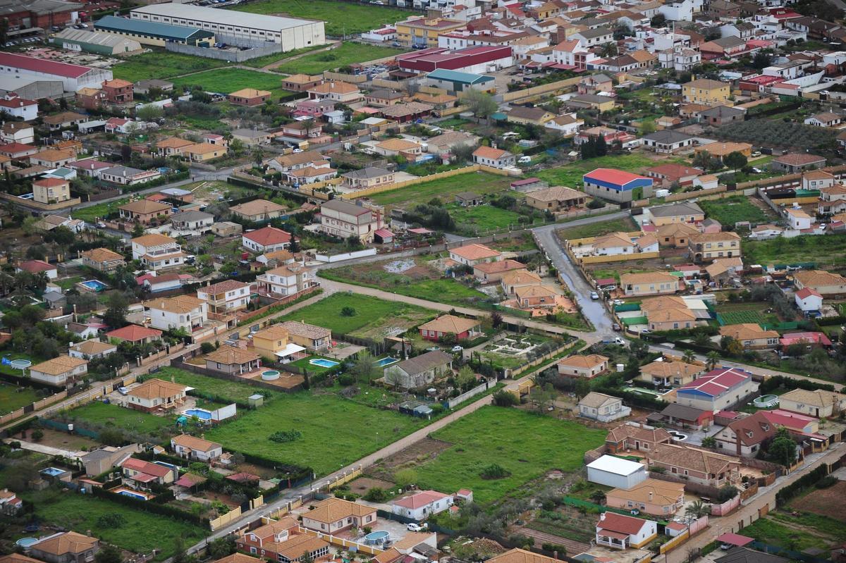 Urbanizaciones, en las inmediaciones del aeropuerto de Córdoba.