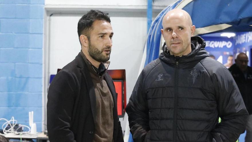 Dani Vidal, junto a Fredi Álvarez, entrenador del Celta Fortuna.