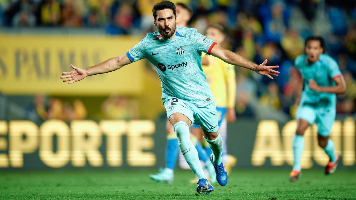 Gúndogan celebra el gol de penalti en el tiempo añadido que le dio el triunfo al Barça sobre el Las Palmas.